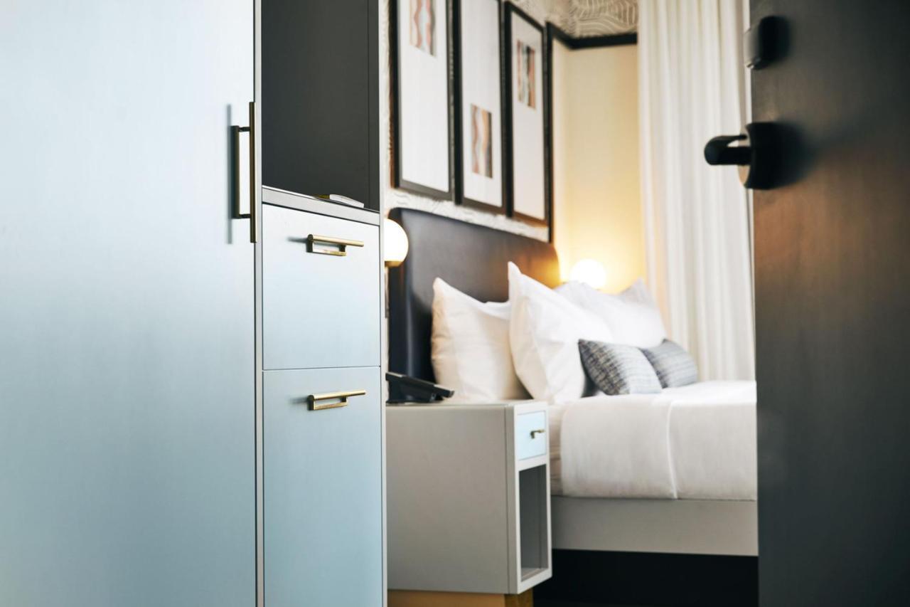 Kinley Cincinnati Downtown, A Tribute Portfolio Hotel Bagian luar foto