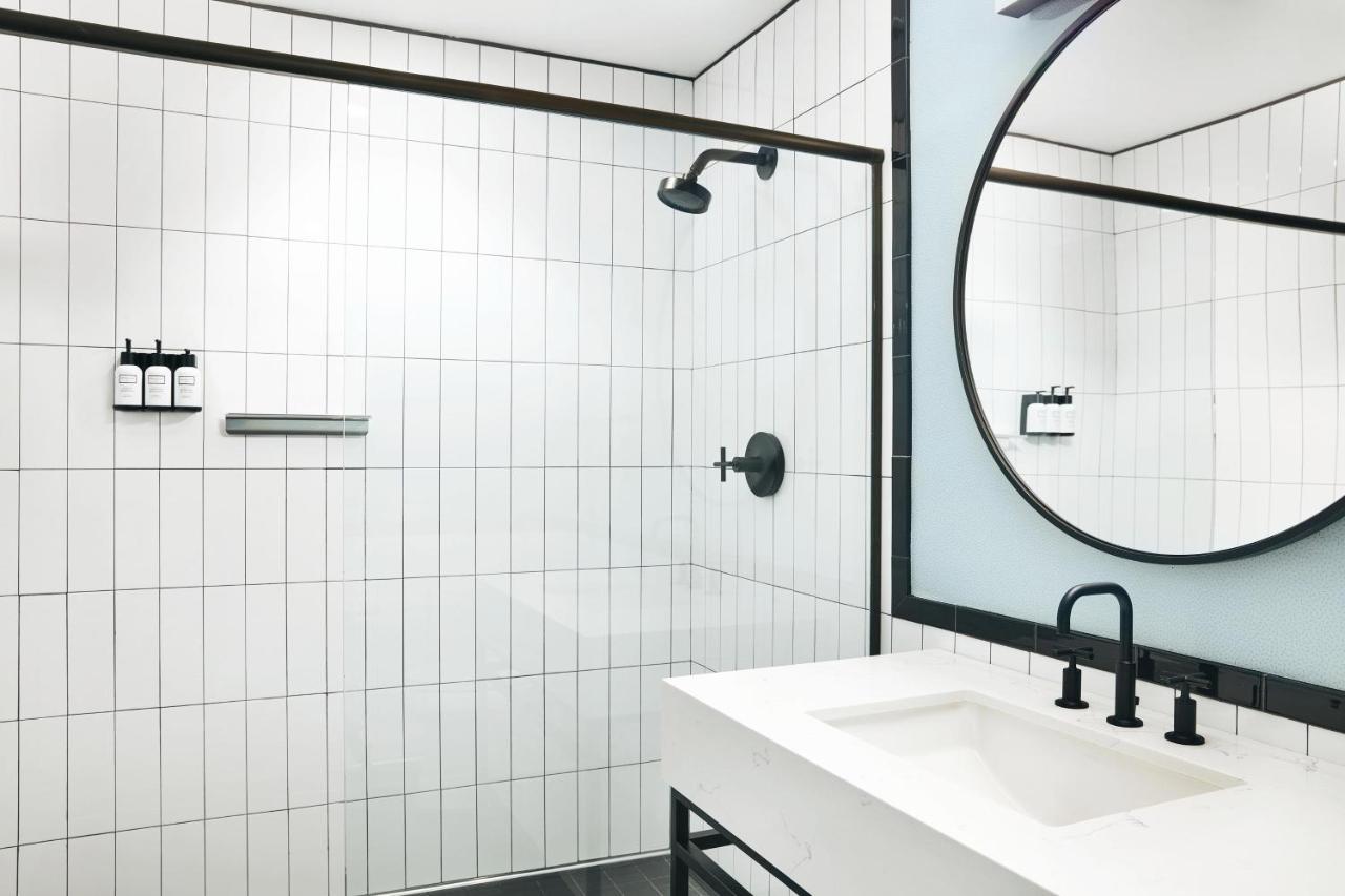 Kinley Cincinnati Downtown, A Tribute Portfolio Hotel Bagian luar foto